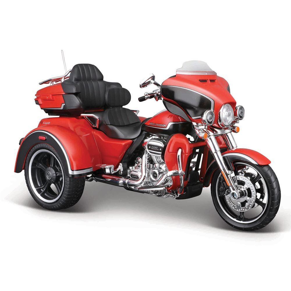 Maisto 1:12 Harley-Davidson 2021 CVO TRI Glide