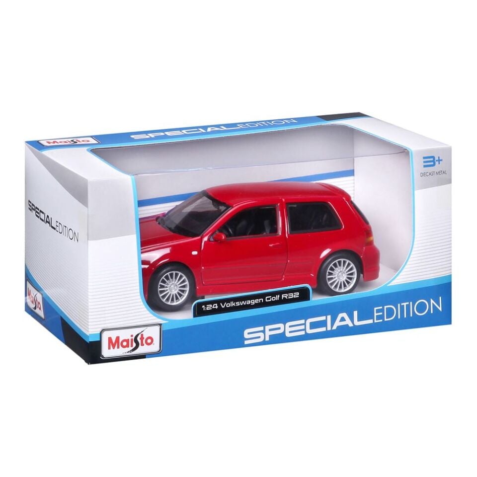 Maisto 1:24 Volkswagen Golf R32