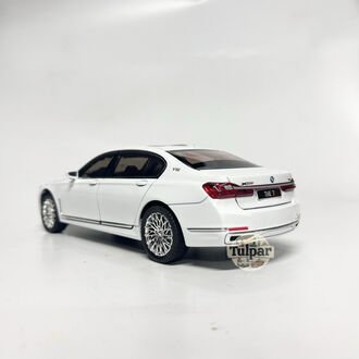 Chen Zhi Bmw 7