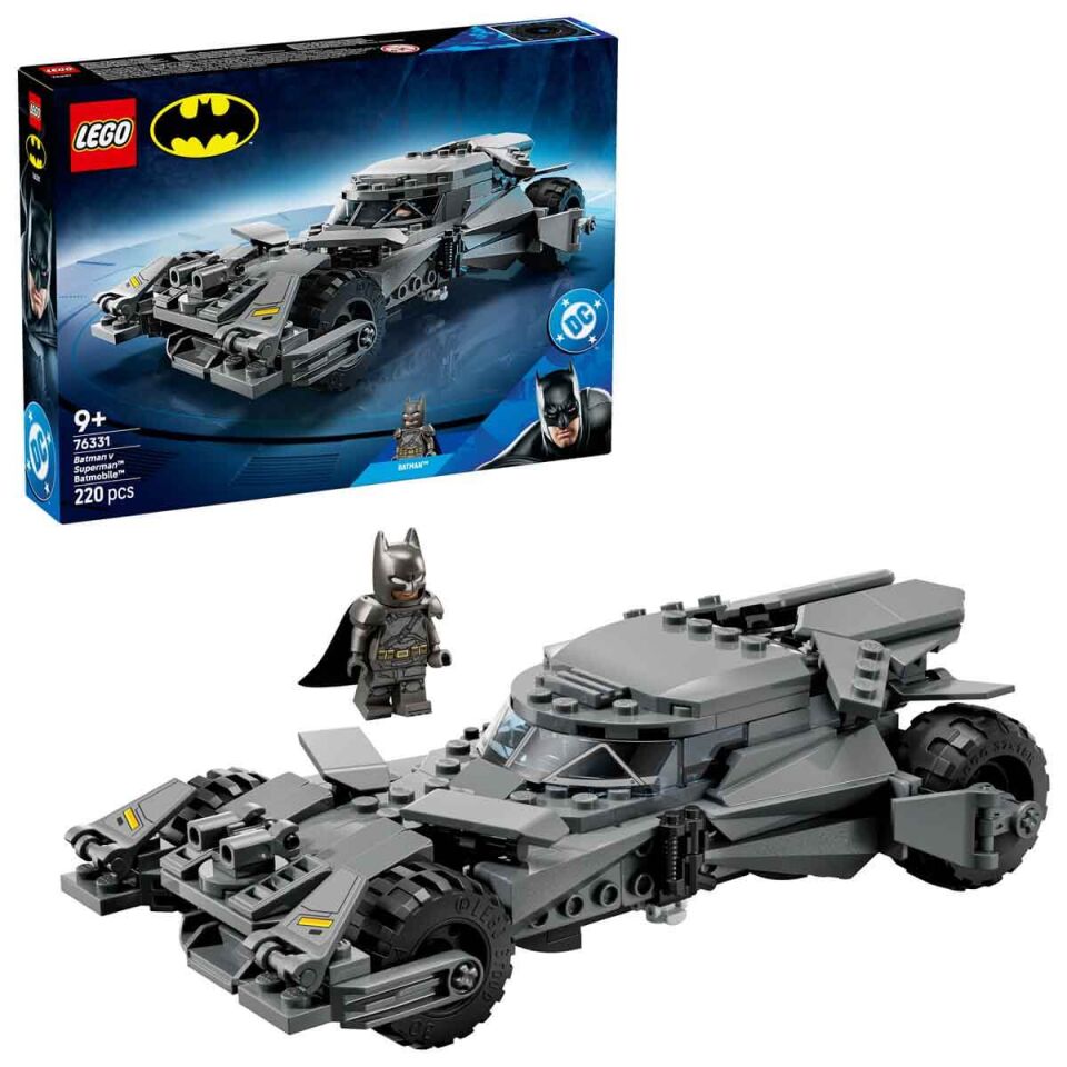 LEGO DC Batman Batman ve Superman Batmobile 76331