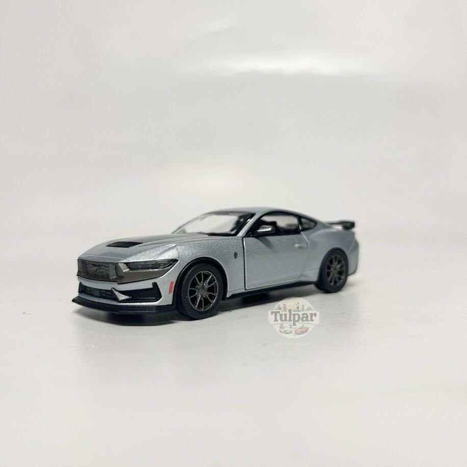 Kinsmart Ford Mustang Dark Horse 2024