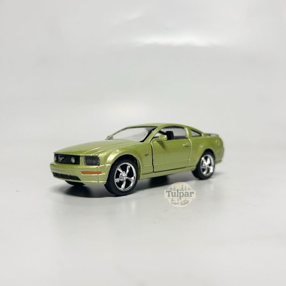 Kinsmart Ford Mustang GT 2006