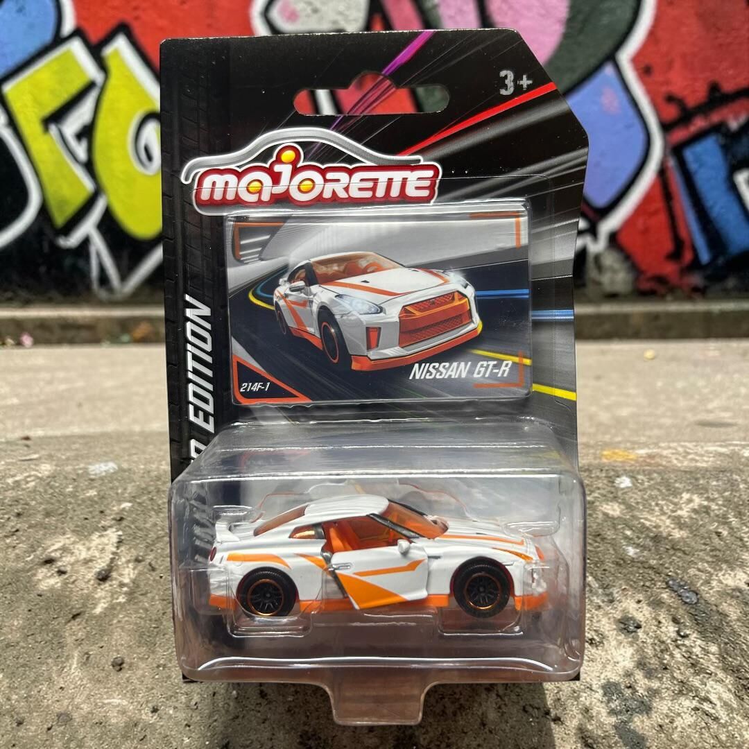 Majorette Nissan GT-R