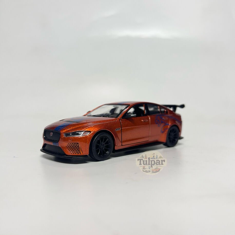 Kinsmart Jaguar Xe Sv Project