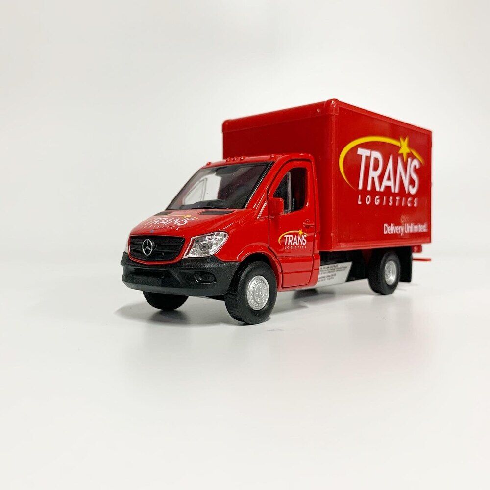 Welly Mercedes Benz Sprinter Cargo Box