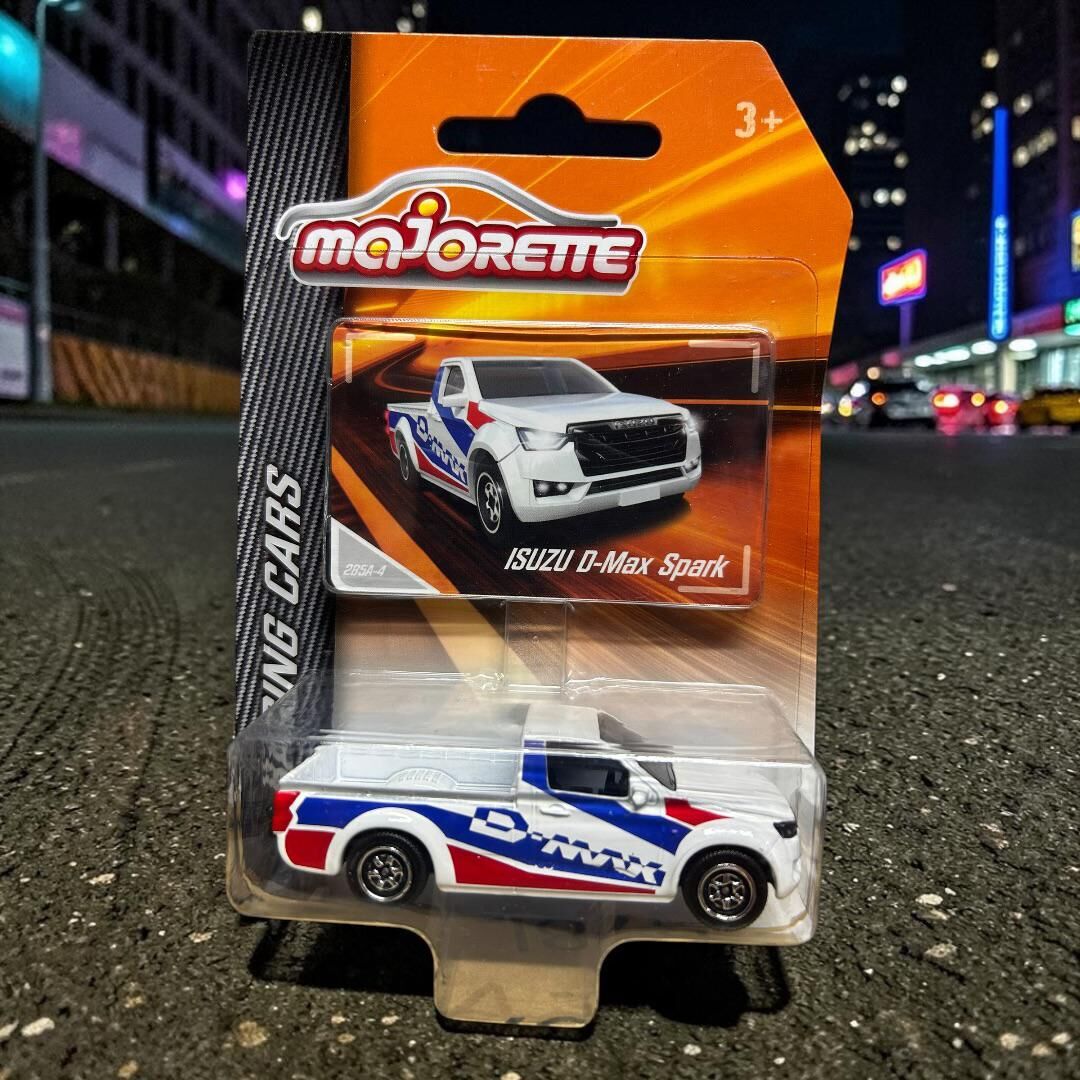Majorette Isuzu D-Max Spark