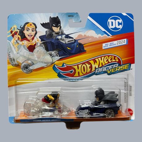 Hot Wheels Racer Verse Wonder Women & Batman