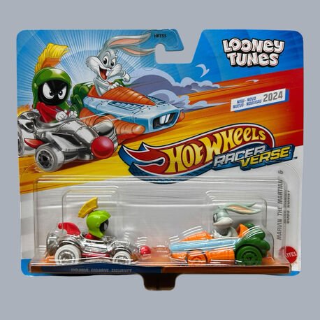 Hot Wheels Racer Verse Marvin & Bugs Bunny