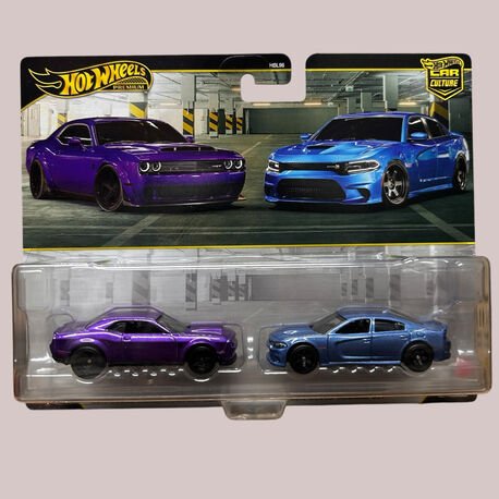 Hot Wheels Premium Dodge Challenger & Charger