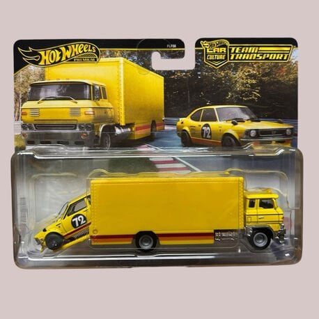 Hot Wheels Premium Toyota Corolla & Sakura Sprinter