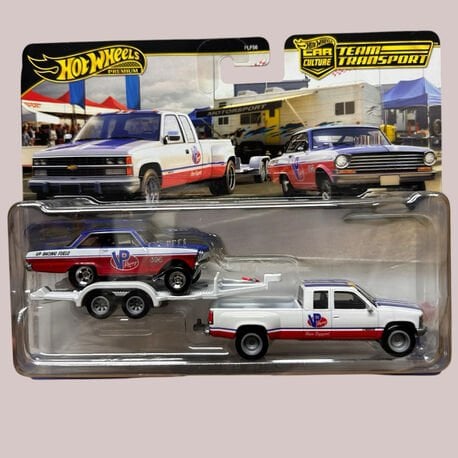 Hot Wheels Premium Rover P6 & Hw Rally Hauler