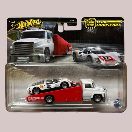 Hot Wheels Premium Porsche 906 Carrera & Carry On