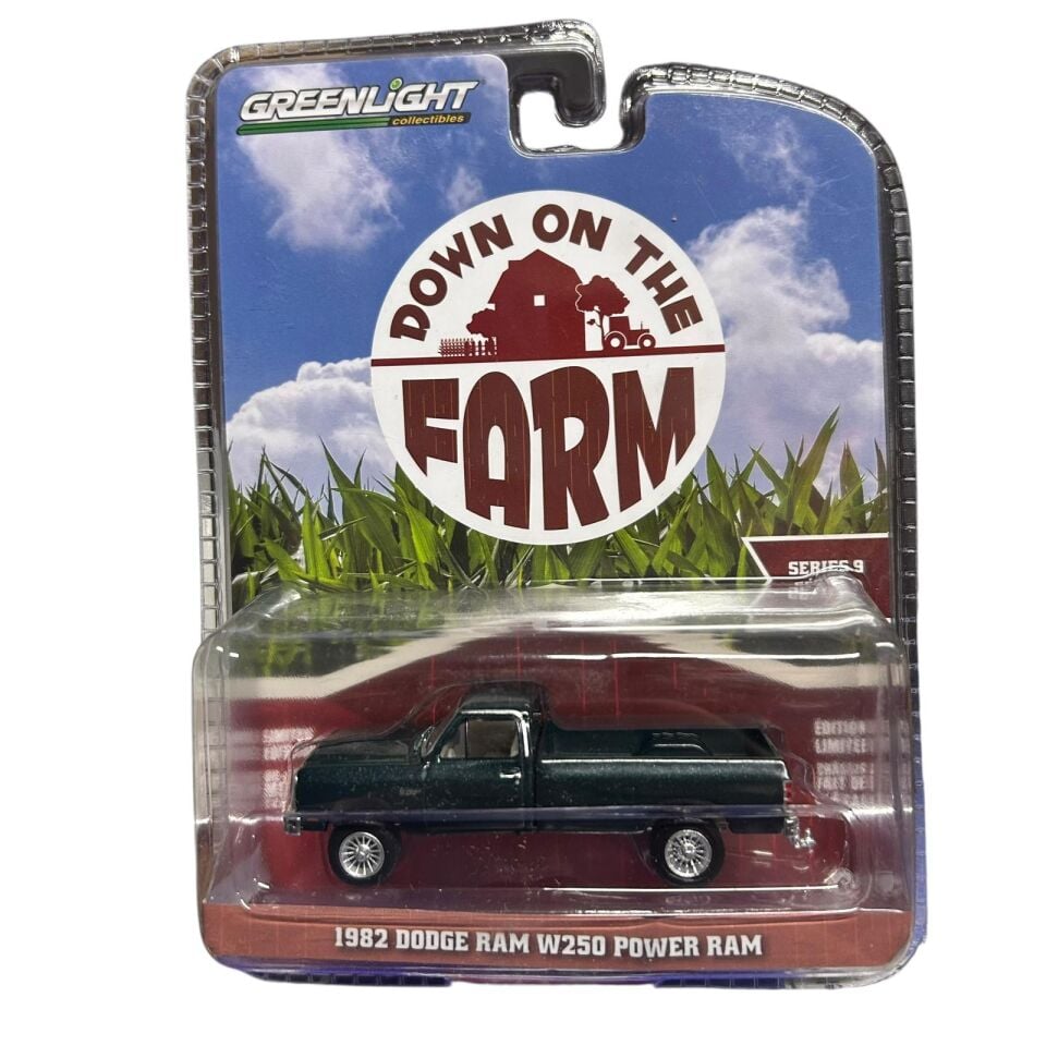 Greenlight 1982 Dodge Ram W250 Power Van