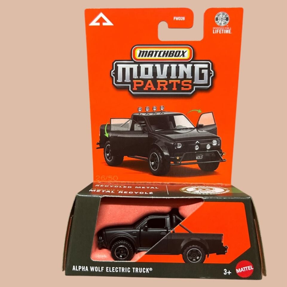 Matchbox Moving Parts Alpha Wolf Electro Truck