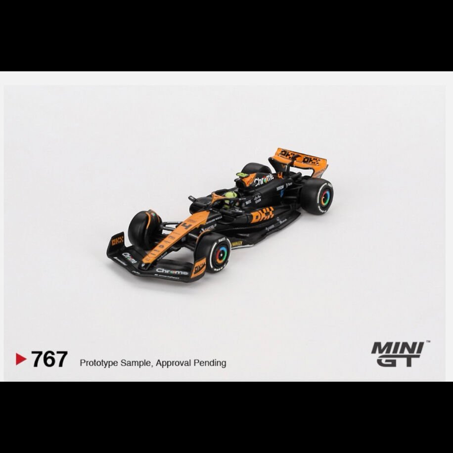 Mini Gt 767-McLaren MCL60 #4 Lando Norris 2023 F1 2023 Japanese GP 2nd Place